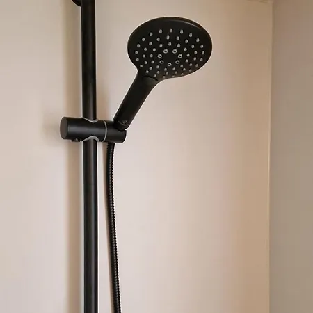 Tiny Auf Der Biofarm Hornen منزل للإقامة Benken (St. Gallen)